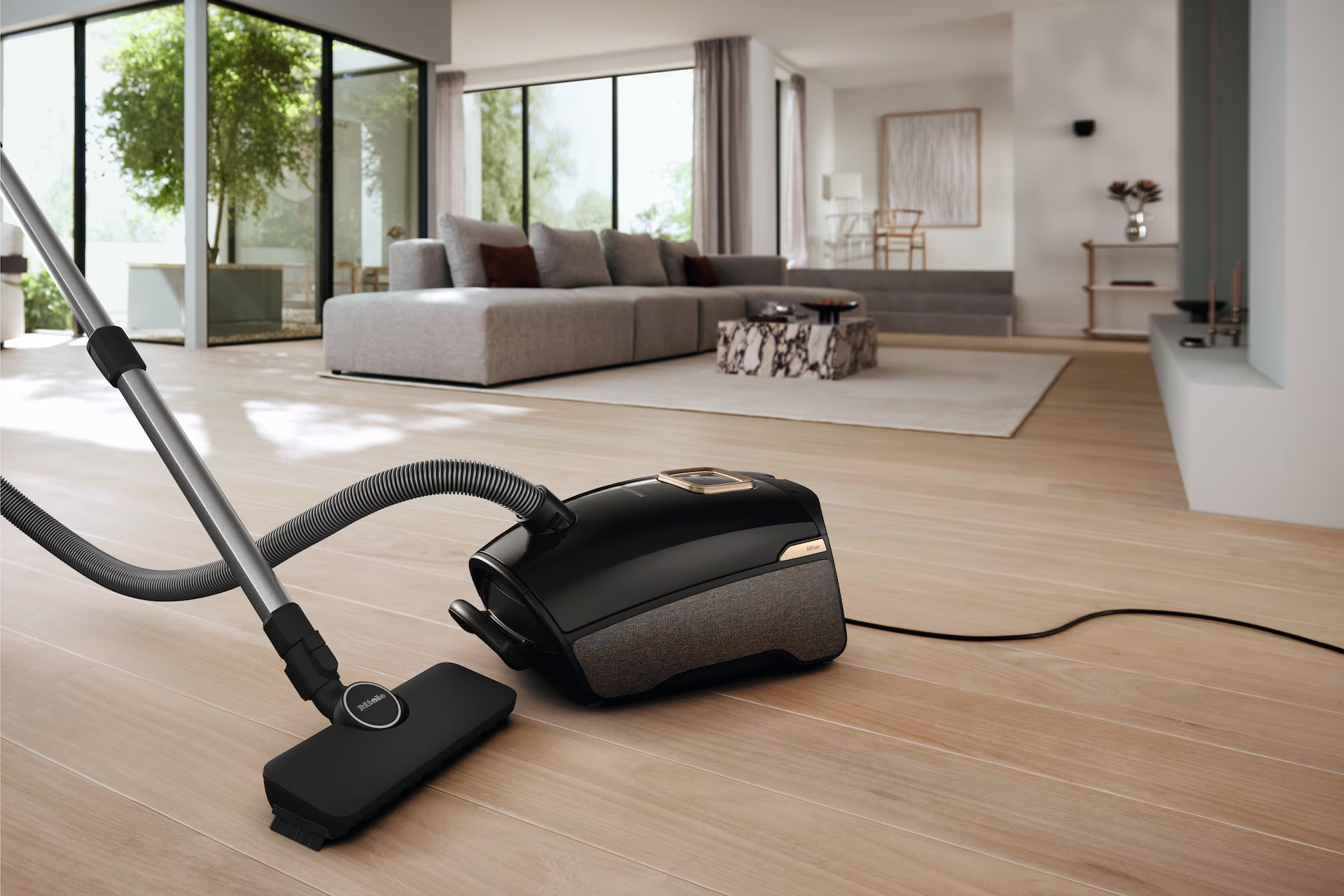 Vysavač Miele Guard L1 AllFloor - specialista na všechny podlahy
